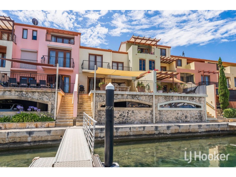 25/18 Port Quays, Wannanup WA 6210