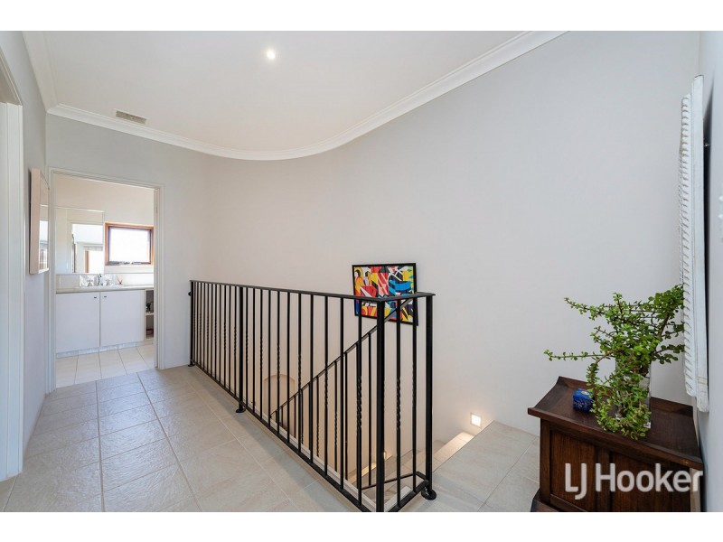 25/18 Port Quays, Wannanup WA 6210