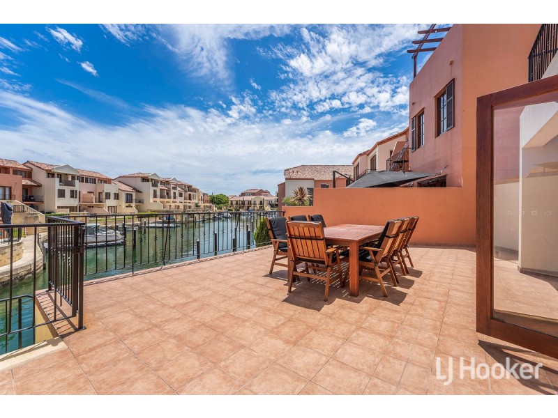 69/18 Port Quays, Wannanup WA 6210