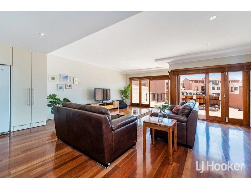 69/18 Port Quays, Wannanup WA 6210