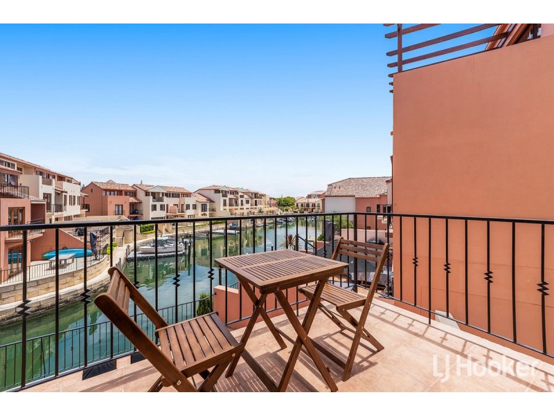 69/18 Port Quays, Wannanup WA 6210