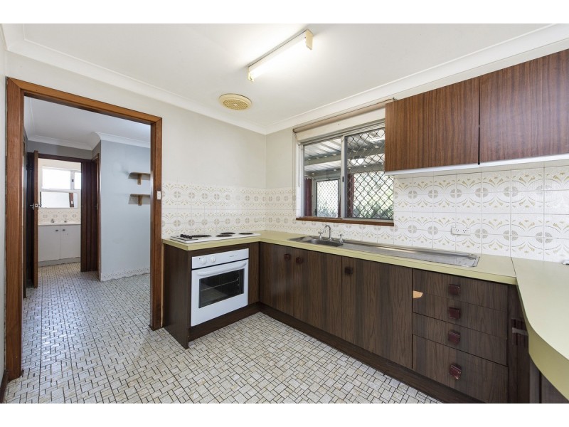 6 Teranca Road, Greenfields WA 6210