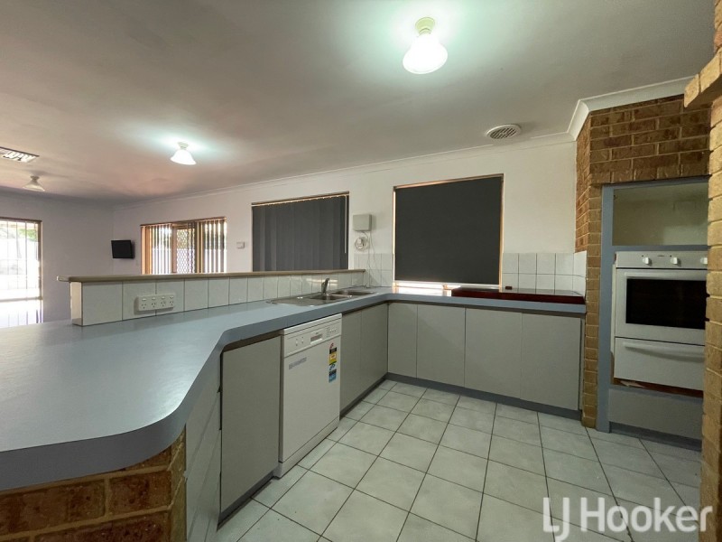 4 Wardell Loop, Dudley Park WA 6210