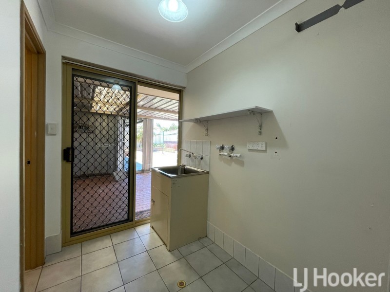 4 Wardell Loop, Dudley Park WA 6210