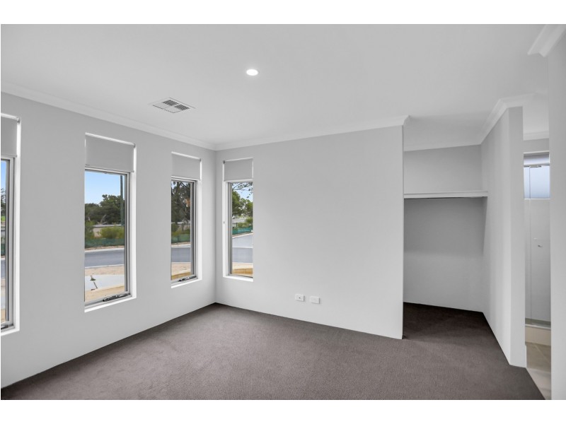 21 Rapallo Grove, Madora Bay WA 6210