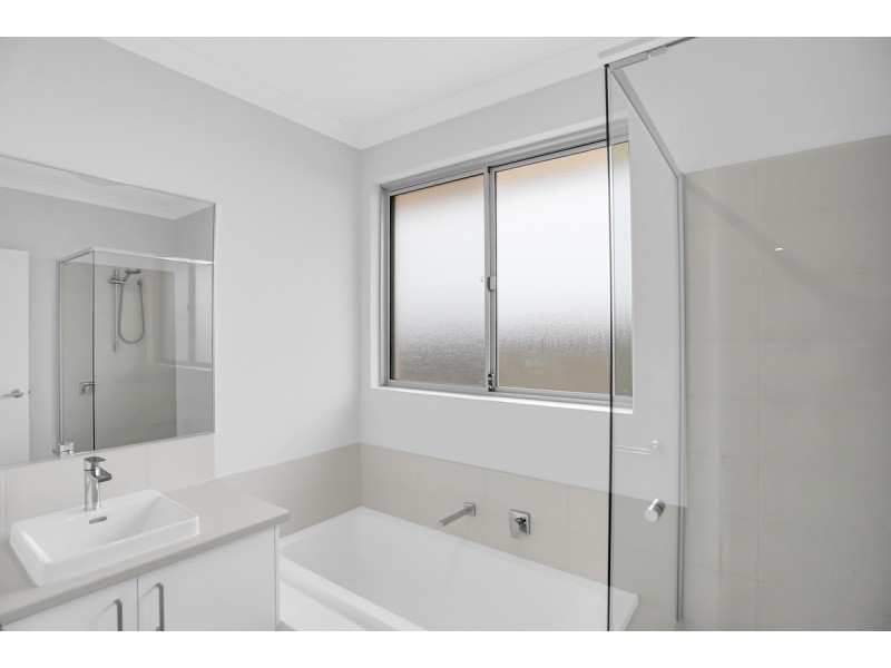 21 Rapallo Grove, Madora Bay WA 6210