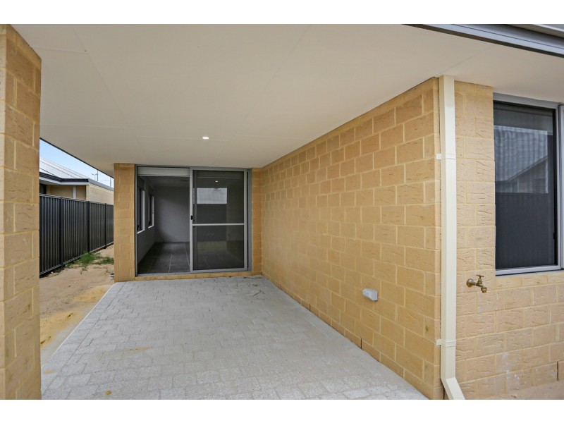 21 Rapallo Grove, Madora Bay WA 6210