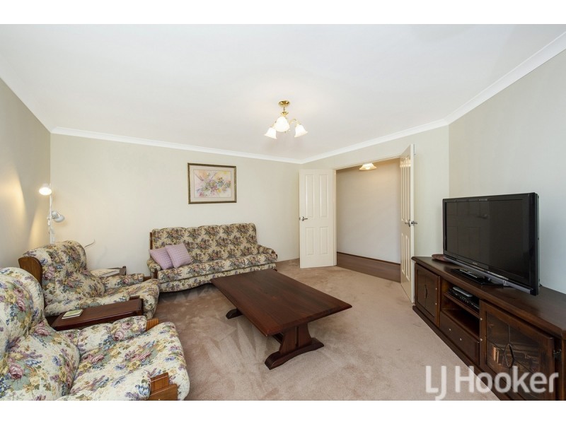 31 Camden Way, Meadow Springs WA 6210