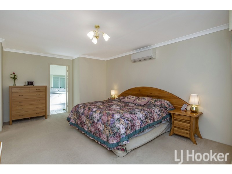 31 Camden Way, Meadow Springs WA 6210