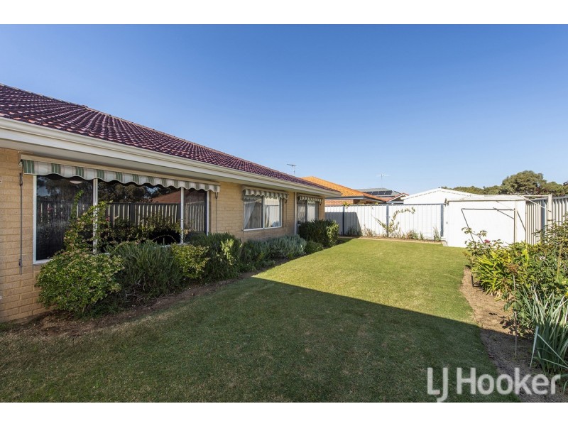 31 Camden Way, Meadow Springs WA 6210