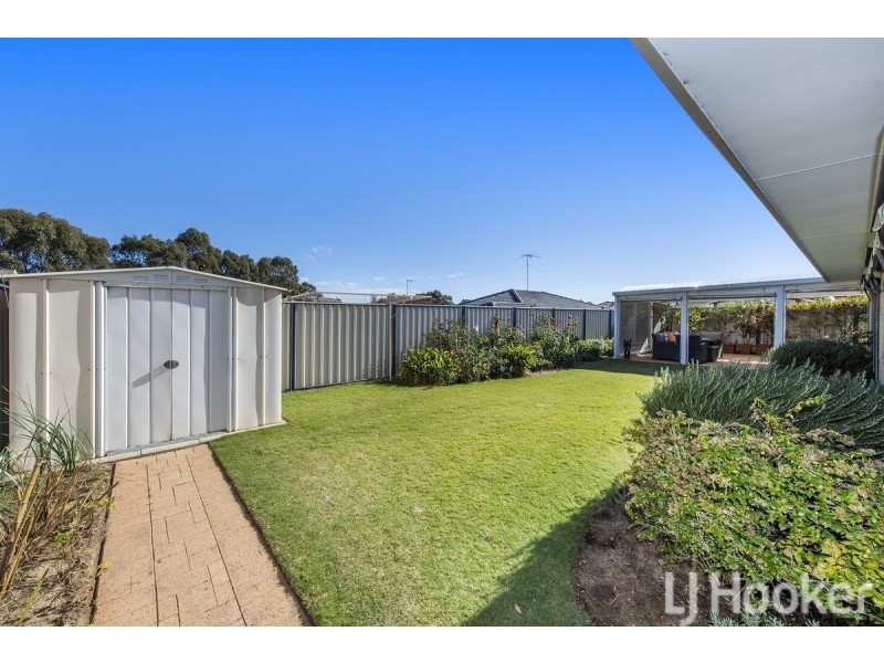 31 Camden Way, Meadow Springs WA 6210