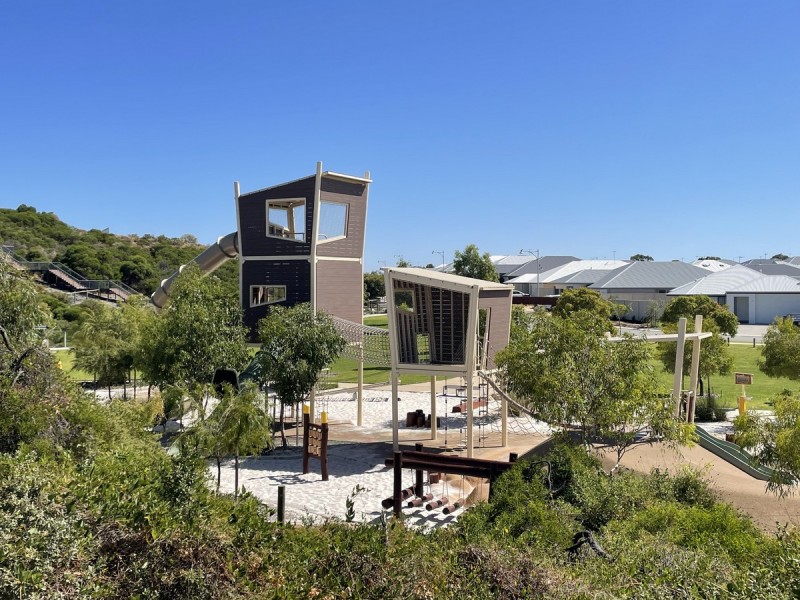 6 Sleaford Approach, Golden Bay WA 6174