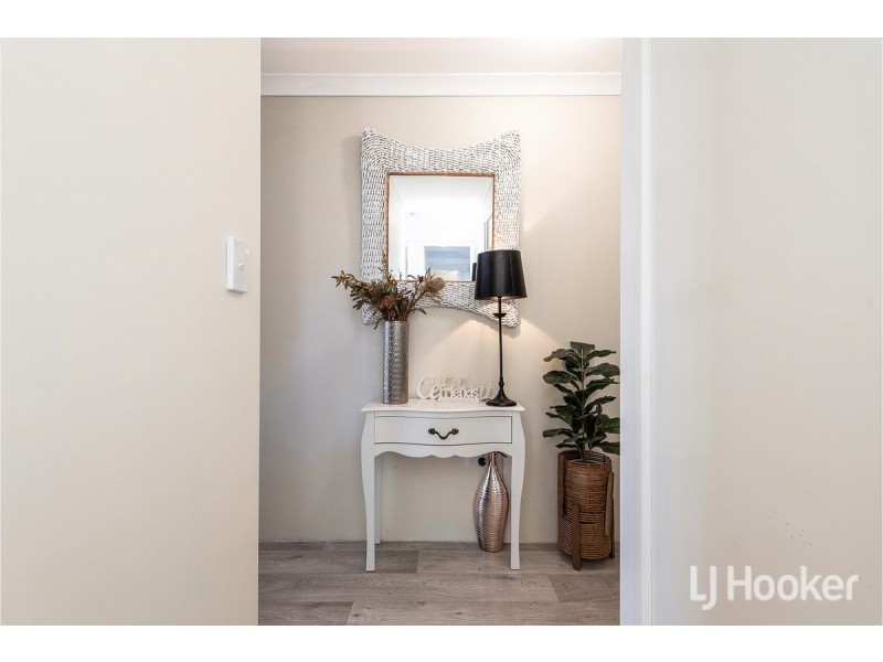 11 Harvey Crescent, South Yunderup WA 6208