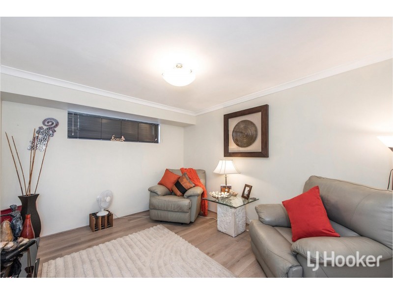 11 Harvey Crescent, South Yunderup WA 6208