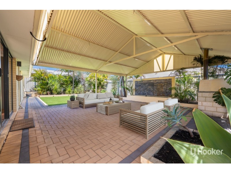 309 Oakmont Avenue, Meadow Springs WA 6210