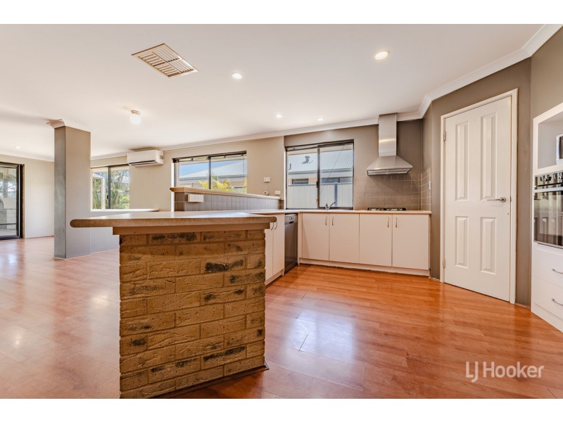 309 Oakmont Avenue, Meadow Springs WA 6210