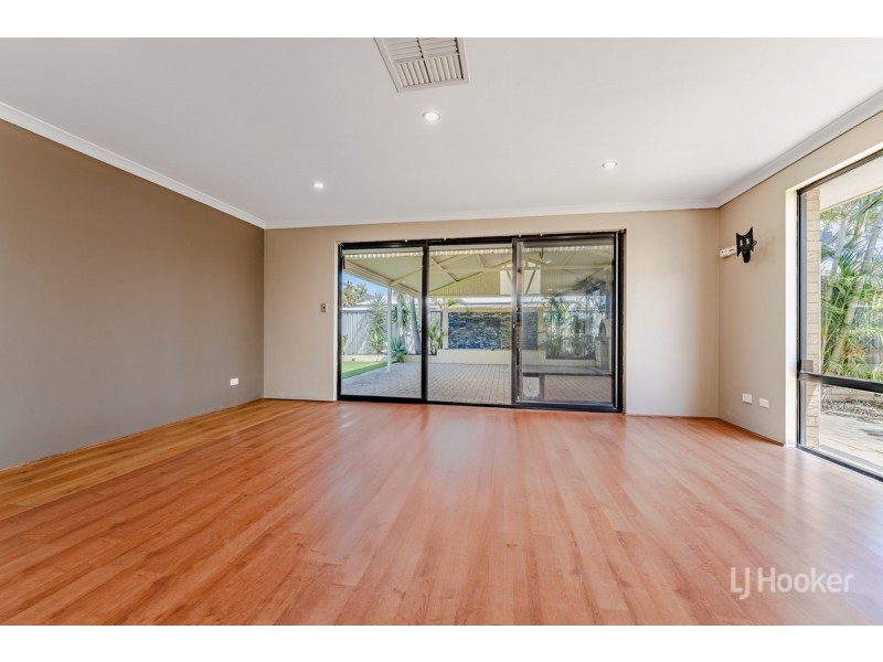 309 Oakmont Avenue, Meadow Springs WA 6210