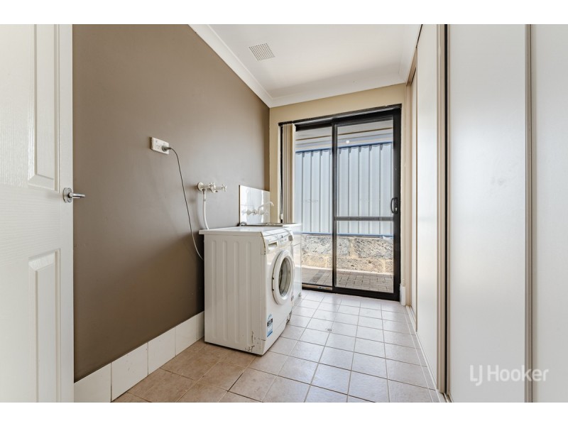 309 Oakmont Avenue, Meadow Springs WA 6210