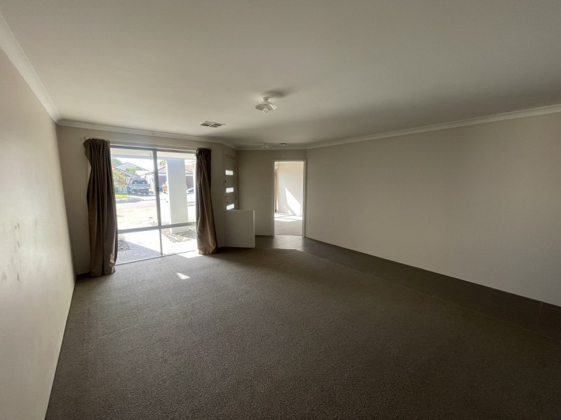 89 Cawana Parkway, Lakelands WA 6180