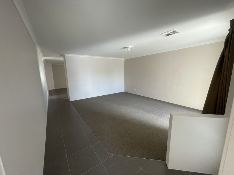 89 Cawana Parkway, Lakelands WA 6180