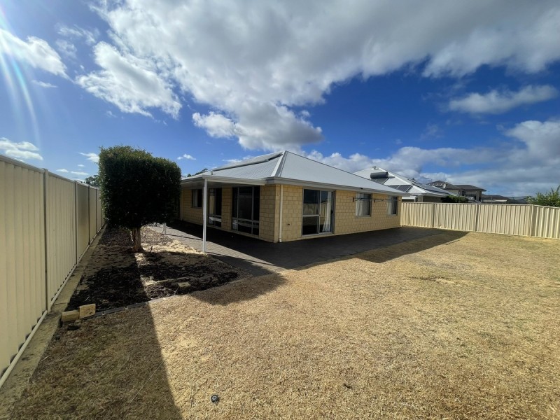 89 Cawana Parkway, Lakelands WA 6180