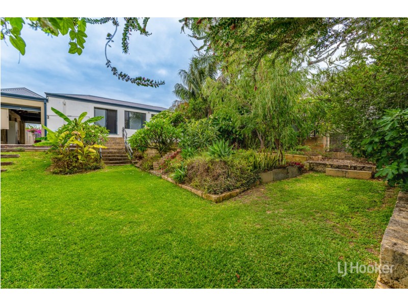 28 Karunjie Road, Golden Bay WA 6174
