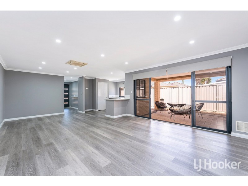 3 Yellin Way, Wannanup WA 6210