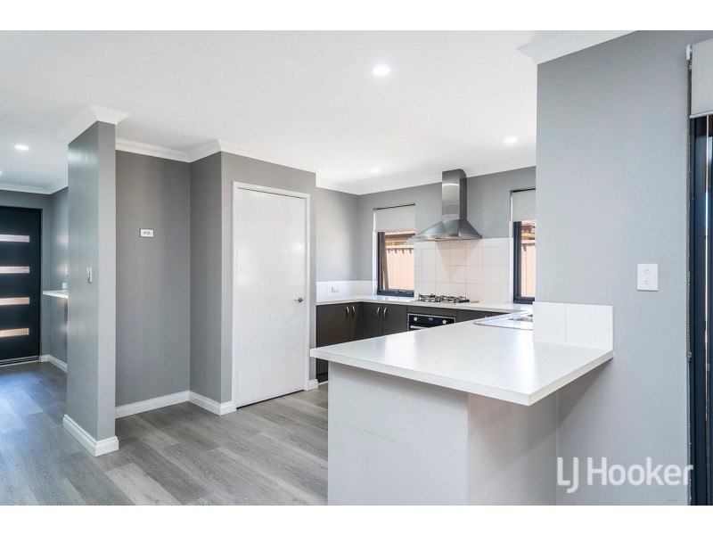 3 Yellin Way, Wannanup WA 6210