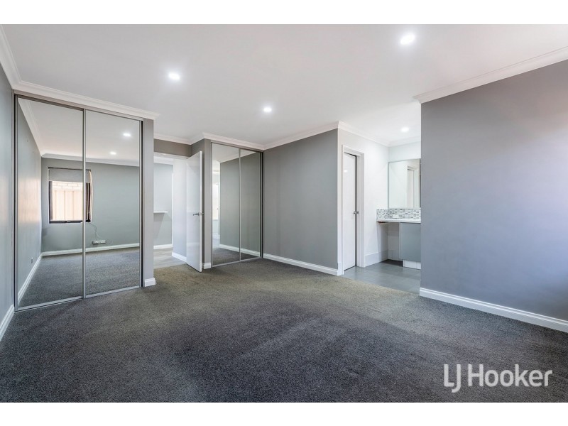 3 Yellin Way, Wannanup WA 6210