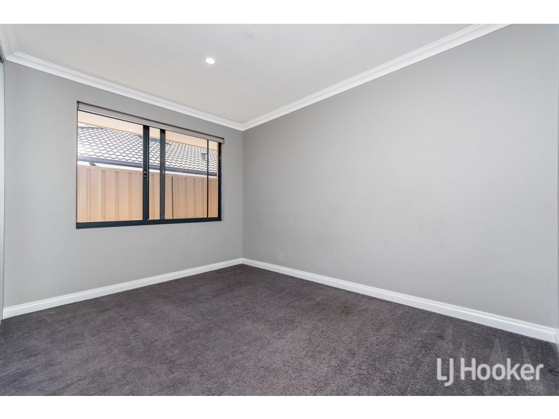 3 Yellin Way, Wannanup WA 6210