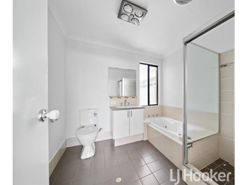 31 Wallingford Crescent, Wellard WA 6170