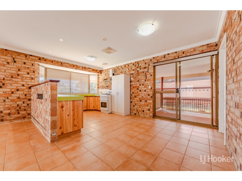 7 Albion Road, Madora Bay WA 6210