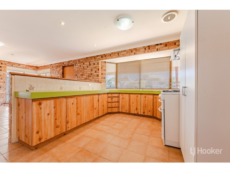 7 Albion Road, Madora Bay WA 6210