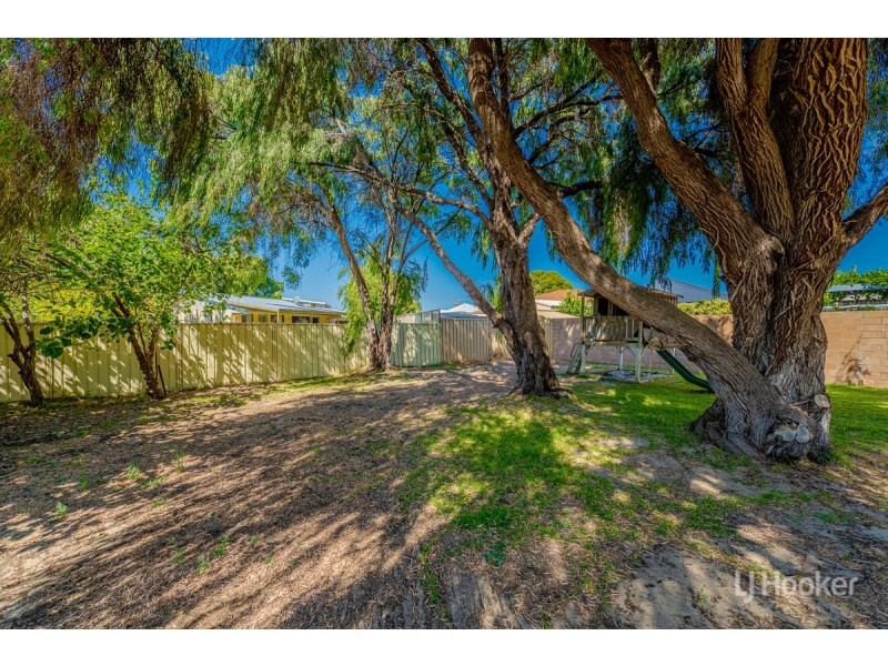 7 Albion Road, Madora Bay WA 6210