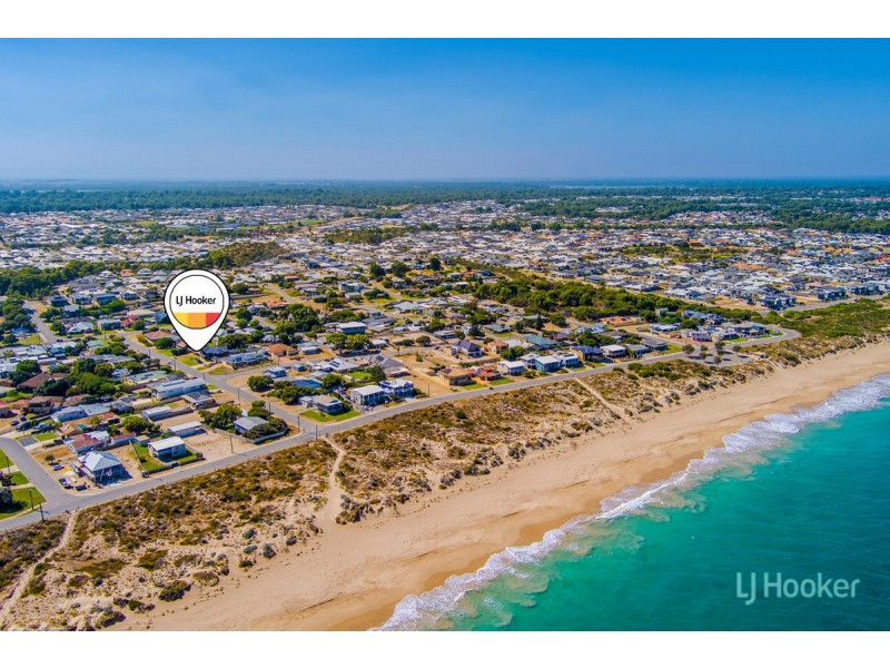 7 Albion Road, Madora Bay WA 6210