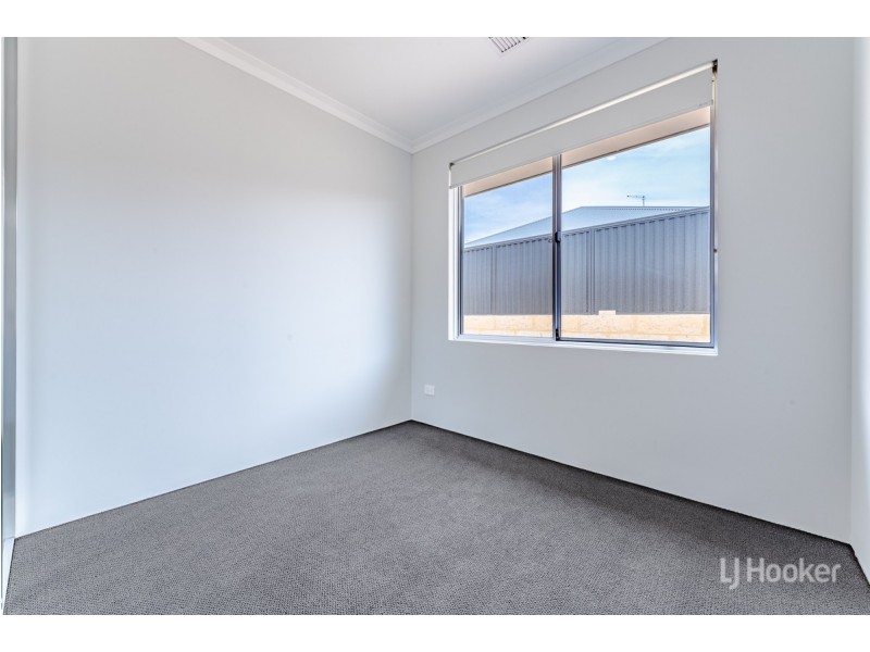 11 Hermosa Way, Madora Bay WA 6210