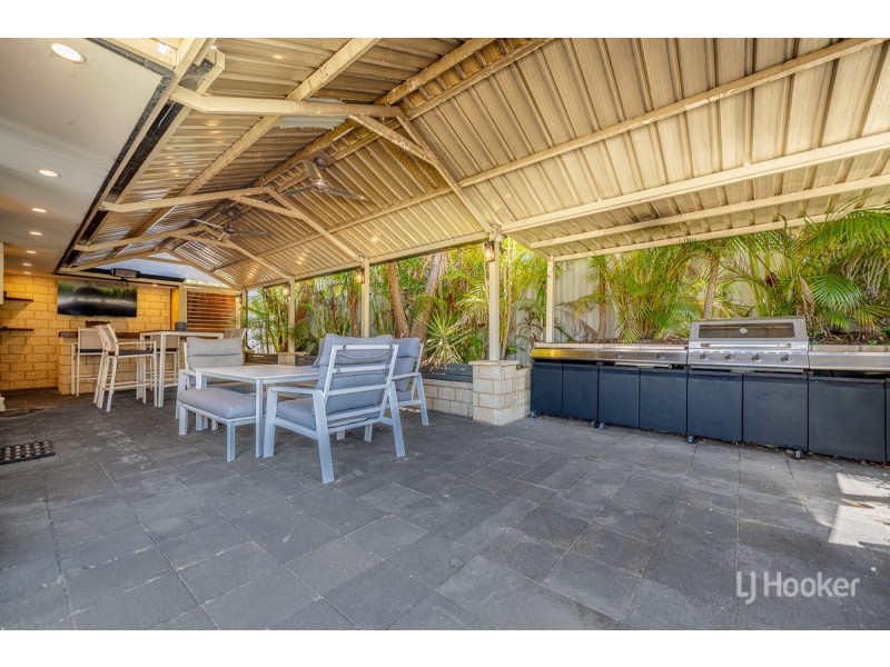 10 Lucidus Retreat, Greenfields WA 6210