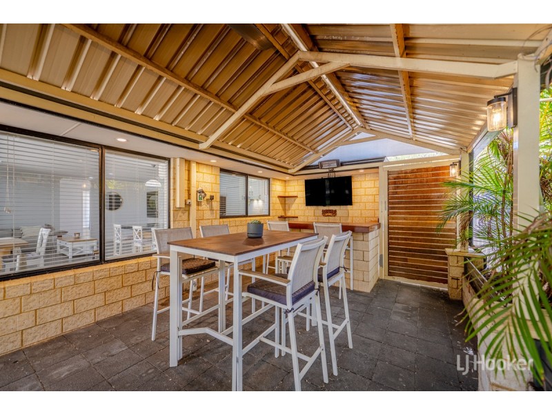 10 Lucidus Retreat, Greenfields WA 6210