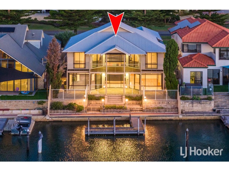 3 Starfire Close, Halls Head WA 6210