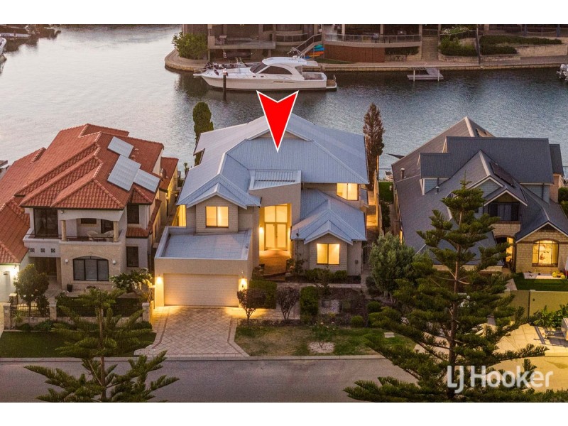 3 Starfire Close, Halls Head WA 6210