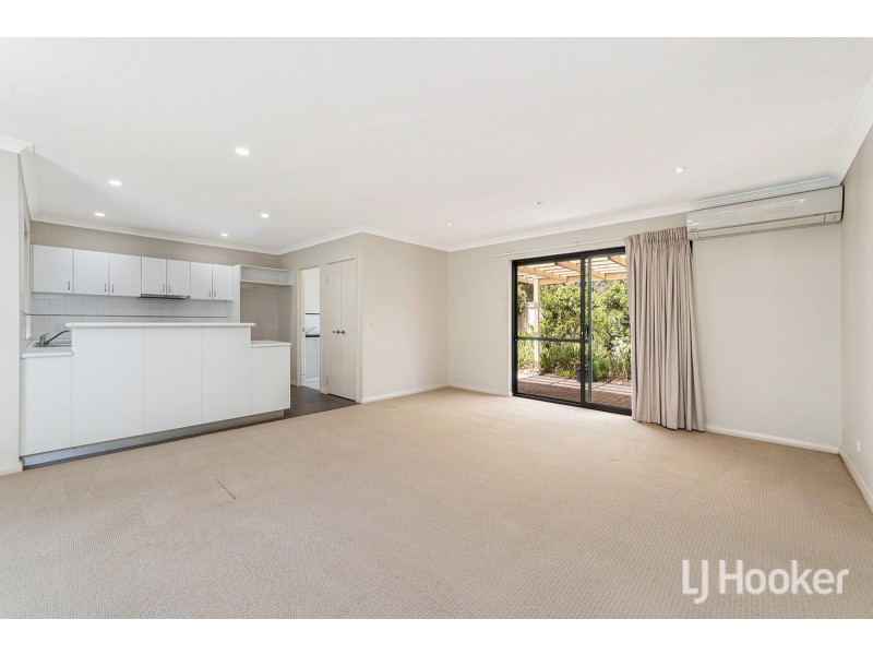 7 Mallee Close, Wannanup WA 6210