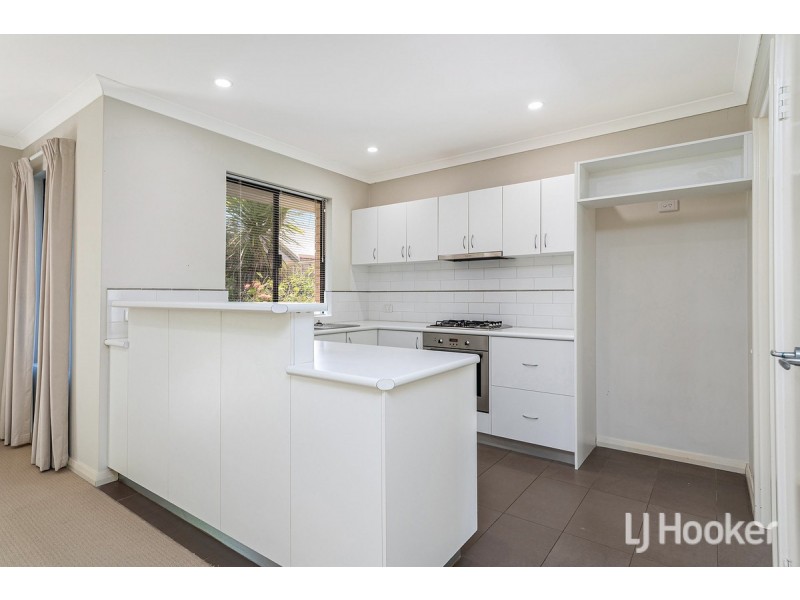 7 Mallee Close, Wannanup WA 6210