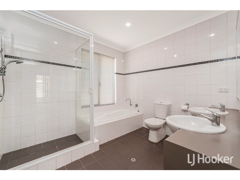 7 Mallee Close, Wannanup WA 6210