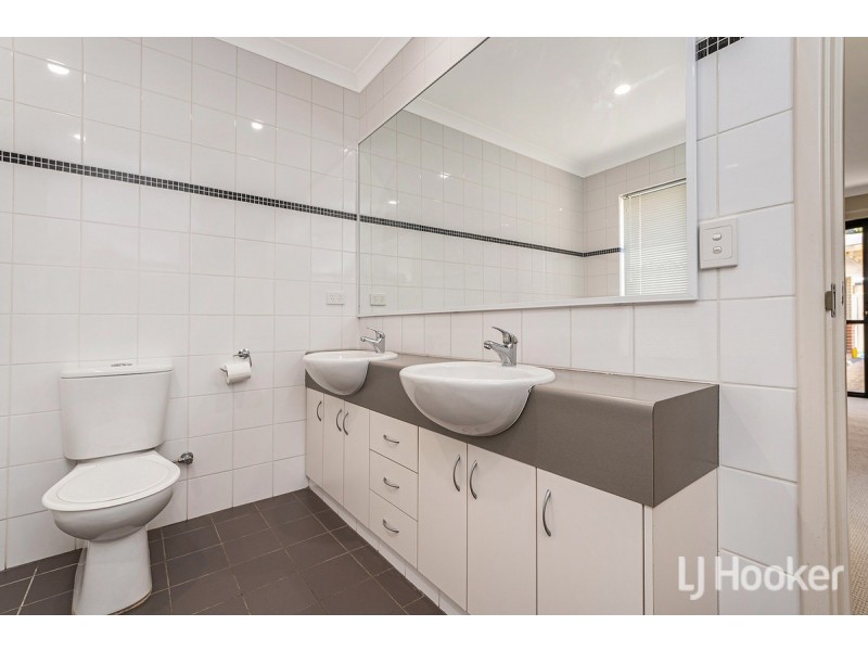 7 Mallee Close, Wannanup WA 6210