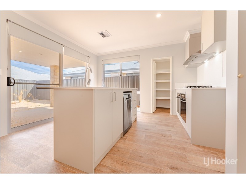 51 Huntington Street, Madora Bay WA 6210