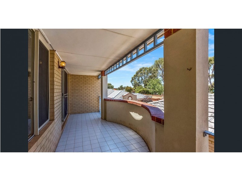 28/4 Marlo Place, Waikiki WA 6169