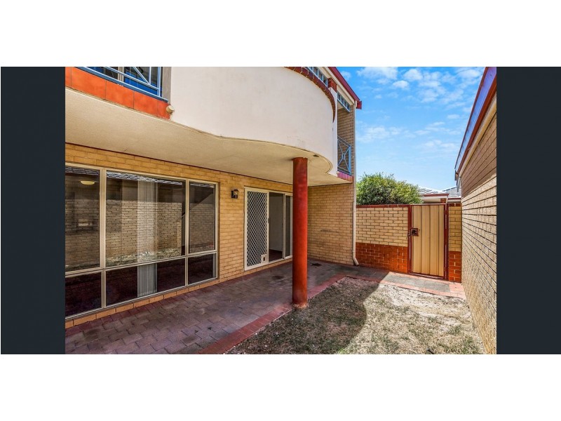 28/4 Marlo Place, Waikiki WA 6169