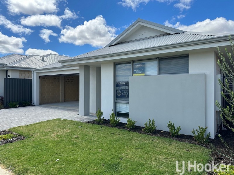 52 Huntington Street, Madora Bay WA 6210