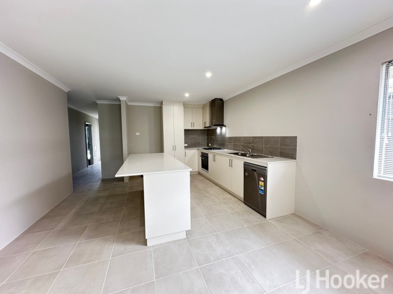 52 Huntington Street, Madora Bay WA 6210