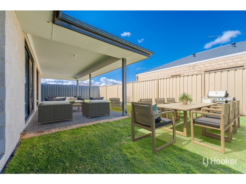 23 Waterview Way, Singleton WA 6175